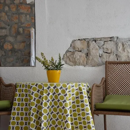 شقة Mono Kai Triangle