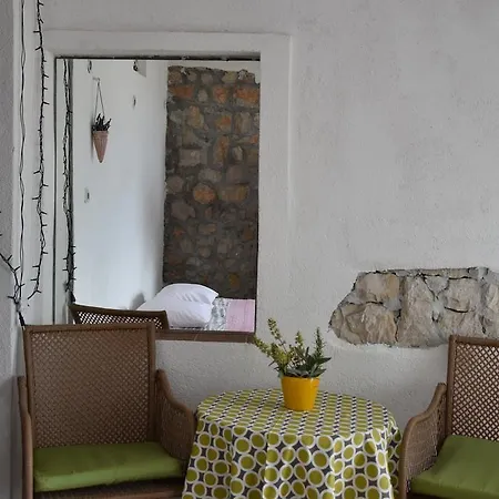 Mono Kai Triangle Apartment Trogir