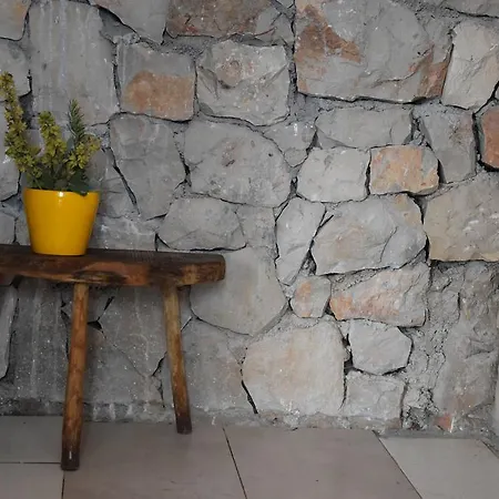 Apartment Mono Kai Triangle *