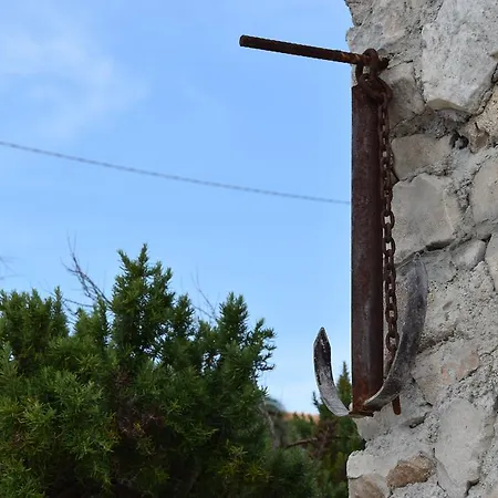 Mono Kai Triangle Apartment Trogir