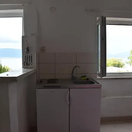 Mono Kai Triangle Trogir